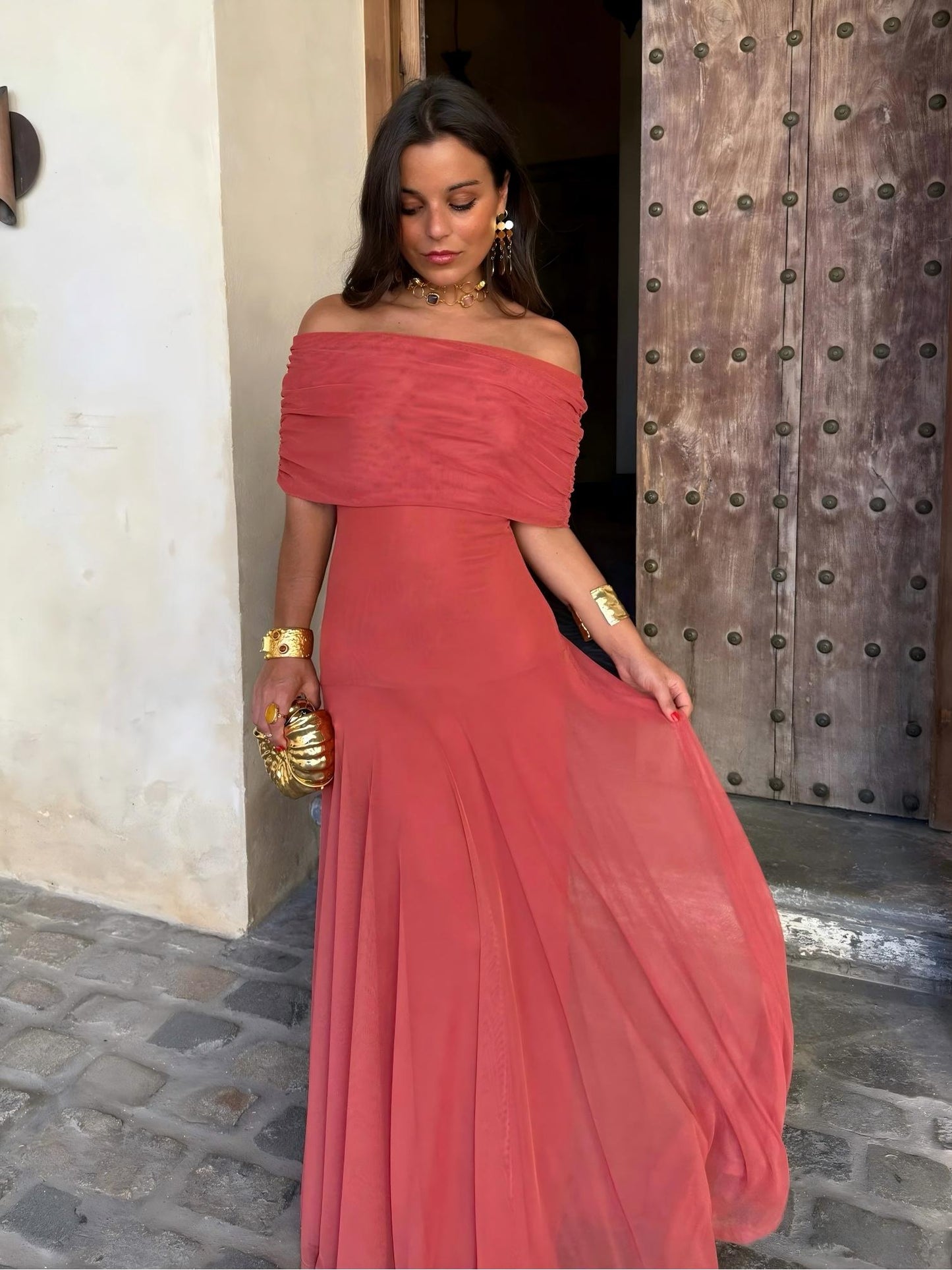 INÉS™ | VESTIDO LARGO DE MALLA ASIMÉTRICO