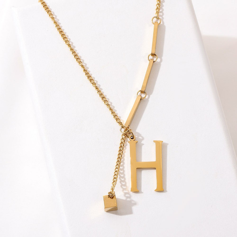 MILENA™ | COLLAR LETRA