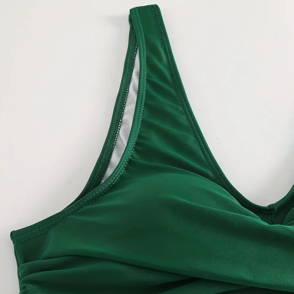 Sarena | Tu bikini moldeador para el abdomen con un escote en V elegante